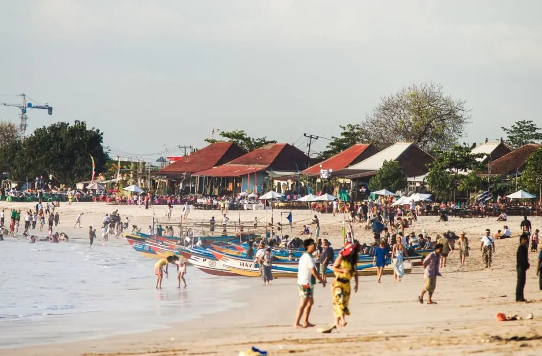 Туристичний рай Балі тріщить по швах: острову стало надто тісно від відвідувачів