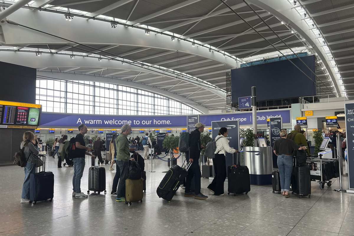 Аеропорт «Хітроу» зафіксував найзавантаженіший жовтень в історії